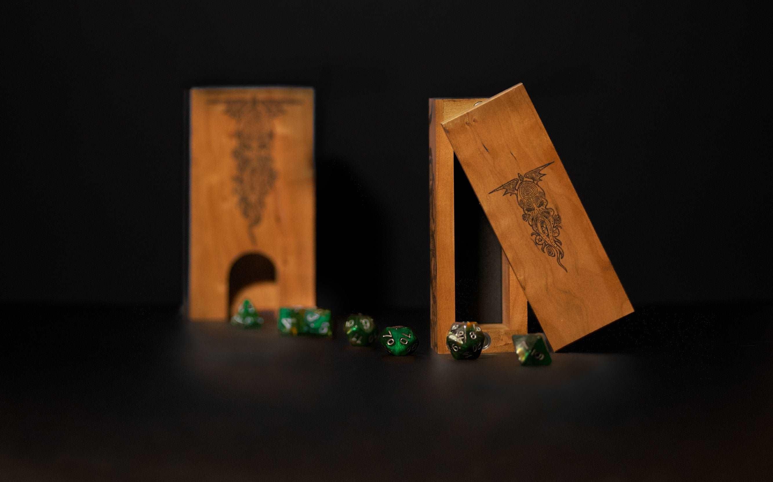 Yellowheart dice orders tower and dice tray combo.